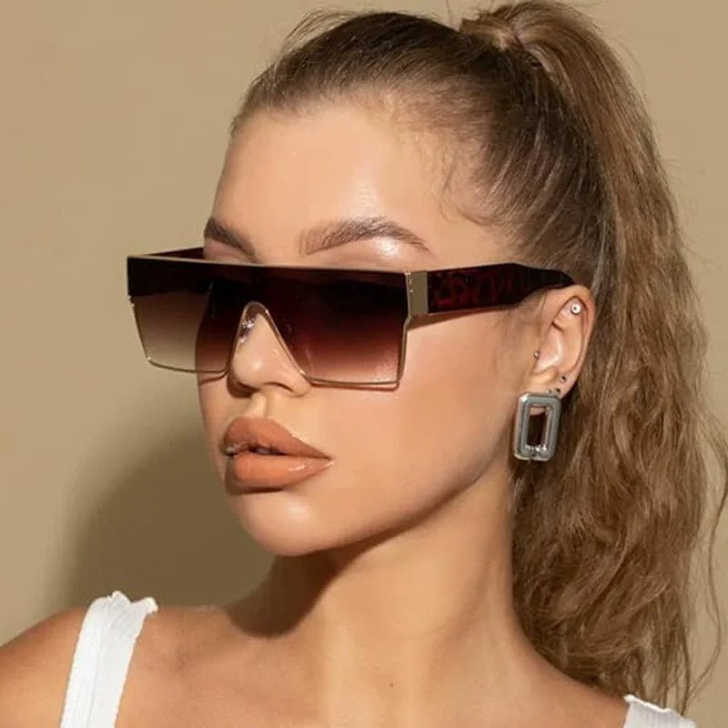 Óculos de Sol Quadrado Oversized Micaely - Eleganzi